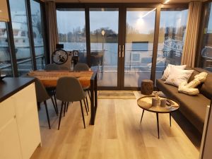 Image of Houseboat LA BELLE MOSELLE on the Moselle