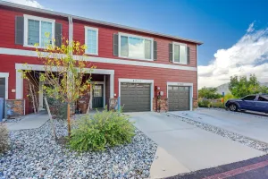 Image of Painted Sky Corporate Oasis-Mountain View-King Bed