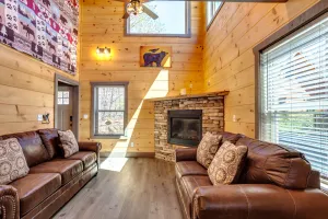 Image of Raven's Roost Cabin-Comfy and Convenient!  Close to local attractions.