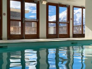 Image of Appartement 2 pièces 4 pers avec piscine, WiFi, parking à Orcières Merlette - FR-1-636-220