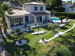Image of 12 km from Saint Tropez, villa with swimming pool, mini golf course and boules pitch
