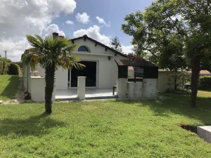 Image of 140m2 house with garden and heated swimming pool