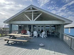 Image of Ah Tugudtubtru - Beachfront - Island Realty