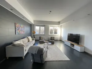 Image of DesignLoft for 8 I AppleTV l NTFLX I 65 \"TV l 150sqm