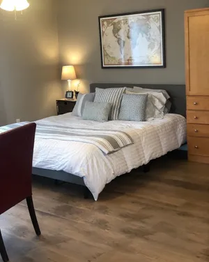 Image of Quiet\/Private♥3 MIN to HWY♥LUXURY KING BED♥Doggy Door♥Patio♥Hiking♥SaltRiver