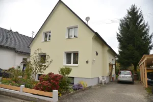 Image of Idyllic bright apartment close to the victory trail