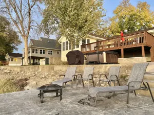Image of Hot Tub River Views