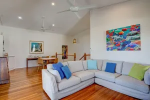 Image of Frangipani Place - Absolute Beachfront