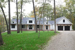 Image of Modern Farmhouse Lake Vandalia