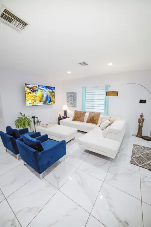 Image of Relax in Coral Terrace, just a quick 5-min drive to Coral gables and UM