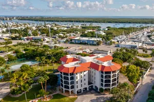 Image of M18 - Spacious 3 bedroom, 2 bath Gulf side condo!