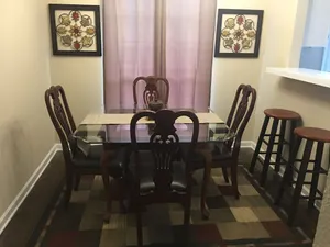 Image of Beautiful Family-Friendly Townhouse