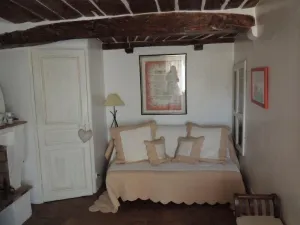 Image of small but sweet town house in Grimaud