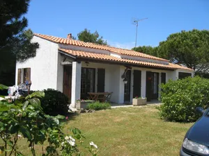 Image of Sables Vignier-Domino St Georges d'OLERON self-catering gite