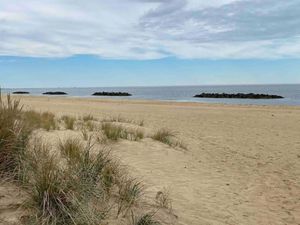 Image of lovely condo near chesapeake bay