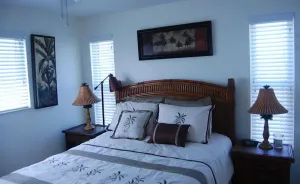 Image of Treasure Island Beach, FL Waterfront Condo Located Steps away from the Intracoastal Waterway