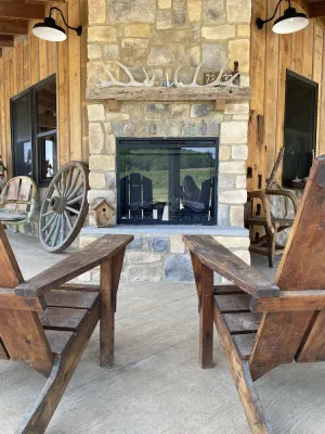 Image of LODGE AT SADDLE RIDGE. Just five minutes from Hermann.