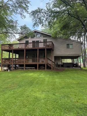 Image of Mountain Retreat abuts Boulderfield: Sleeps 16, 5 Br, 2 Baths, 2 Decks, Hot Tub