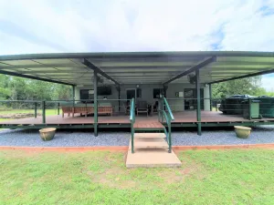 Image of SEACLUDED-HOLIDAY HOUSE close to the beach