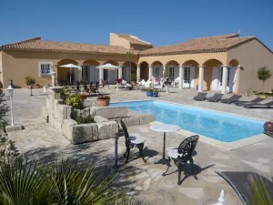 Image of L'Oasis - a little paradise in Provence, big terrace and pool