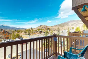 Image of Centrally Located Studio with Stunning Views - Near Shopping, Dining, & Skiing