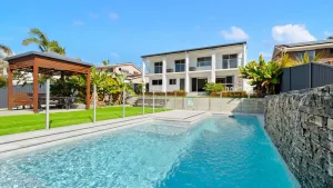 Image of 4 bedroom fabulous home on canal