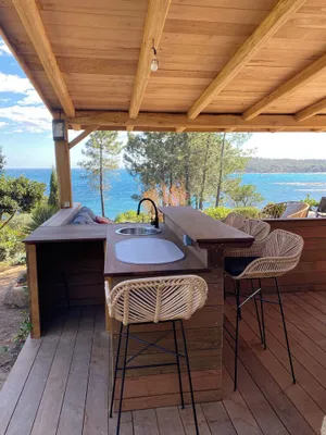 Image of VILLA, WITH SPLENDID SEA VIEWS, FEET IN THE WATER
