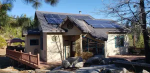 Image of The Ahweanee in Foresta, Inside Yosemite National Park