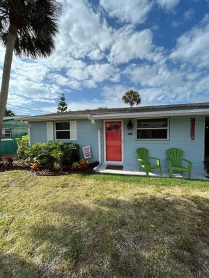 Image of Charming Beachside Duplex