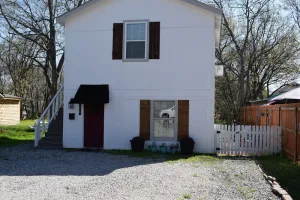 Image of Neat Suite is a downstairs studio
