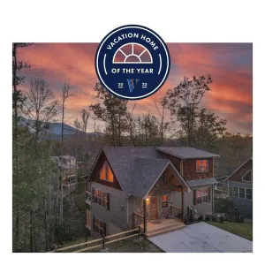 Image of VRBO TOP 10 AWARD 🌟MOONSHINE PEAK CHALET-VOTED#1 IN GATLINBURG, TN