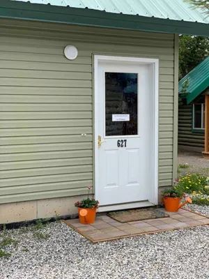 Image of The Little Green Apt. cute, cozy and lots of light. Perfect for 2 or solo