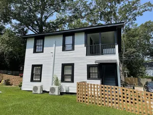 Image of Cozy Apartment Located in Downtown Laurel