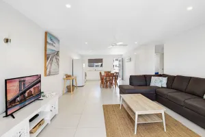 Image of 4 Seasounds - Directly opposite Maroochydore Beach