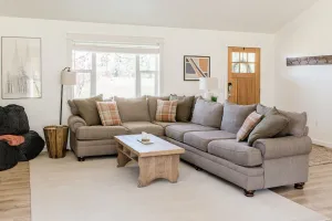 Image of Secluded 3BR Mountain View Home Near Glacier National Park