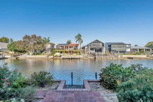 Image of Canal Tranquillity - 3BR Riverside Home