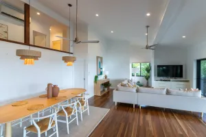 Image of Cowries - Hamilton Island