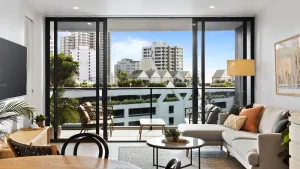 Image of Stylish and Modern Oracle 2 Bedroom Apartment - CoastHM