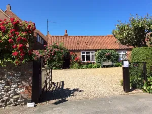 Image of Rose cottage 500yds from the sea.