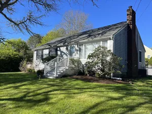 Image of Home in Mattapoisett Village, walk to beach, town, pub\/Inn general store.