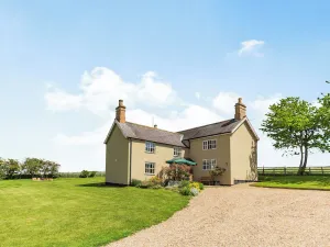 Image of 4 bedroom accommodation in Great Limber