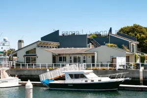 Image of 1950J \"Dock Holiday\"