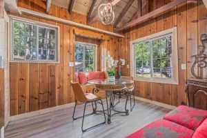 Image of Cheerful 4-bedroom cabin with indoor fireplace