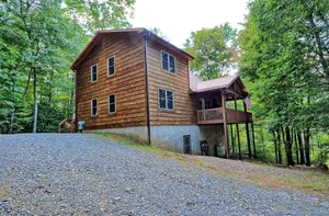 Image of Cabinlot-Open for Bookings! Lake Access, Pool Table, WIFI, Fire Pit