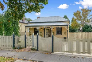 Image of Heritage Cottage - Fully Renovated