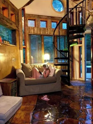 Image of Star-Gazer LOTR Treehouse. Mordor corner.