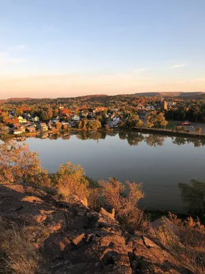 Image of Charming Bluff home with view of Lake Bancroft