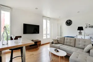 Image of Magnificent new studio (just outside Paris)