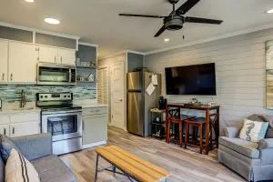 Image of Stunning Newly Renovated Condo w/ Ocean View & Shared Pool - Close to the Beach