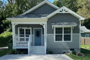 Image of Newer home in historic Hendersonville.  Near Asheville and Blue Ridge Parkway!
